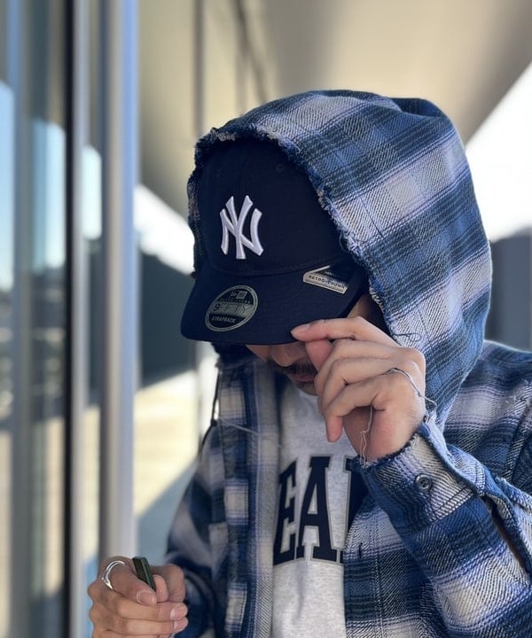 BAKU(東江 漠)さんの「BEAMS WOMEN｜モック プリント ダブルニー スウェットパンツ」を使ったコーディネート