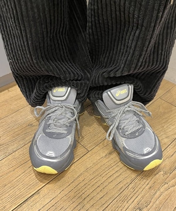 神坂 莉子さんの「BEAMS WOMEN｜リアル ツリー カモ ニット帽」を使ったコーディネート