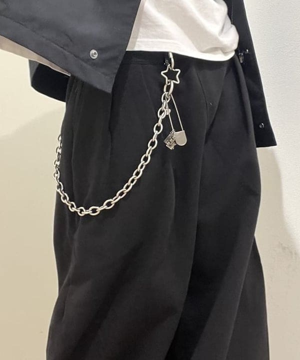 菊田 悠さんの「BEAMS WOMEN｜【別注】DANTON / ジップアップ ブルゾン」を使ったコーディネート