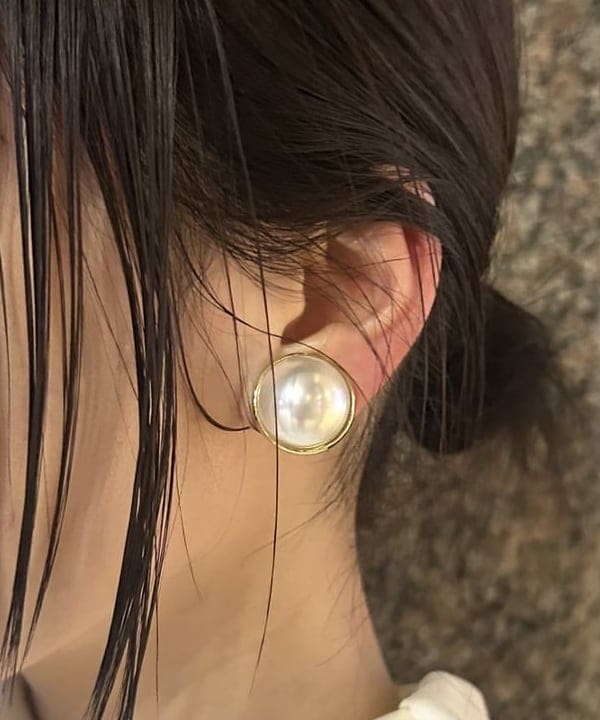 大槻 まひろさんの「BEAMS WOMEN｜	ラペルレス 2ボタン ジレ」を使ったコーディネート