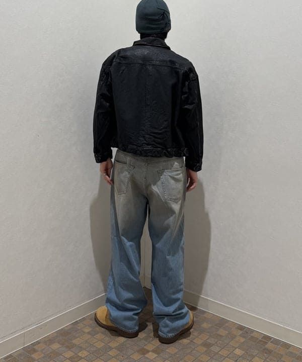 配島 孝明さんの「BEAMS WOMEN｜ユーズド加工 レザージップブルゾン」を使ったコーディネート