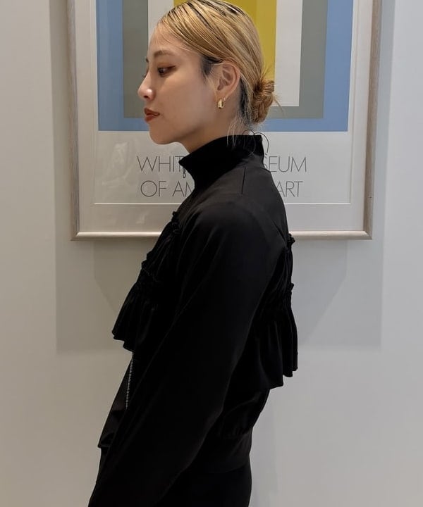 れいなさんの「BEAMS WOMEN｜REMME /  スエード ワンストラップ シューズ」を使ったコーディネート