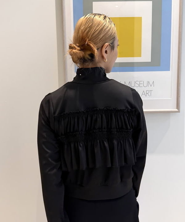 れいなさんの「BEAMS WOMEN｜REMME /  スエード ワンストラップ シューズ」を使ったコーディネート