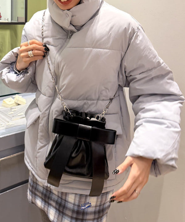 れいなさんの「BEAMS WOMEN｜リボン チェーン バッグ」を使ったコーディネート