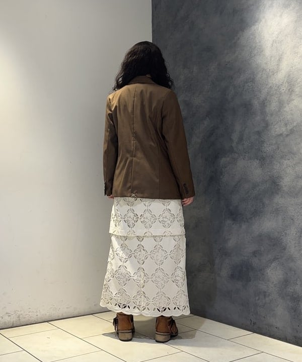 星野 真依さんの「BEAMS WOMEN｜レース ベルカフス ロングスリーブ ワンピース」を使ったコーディネート