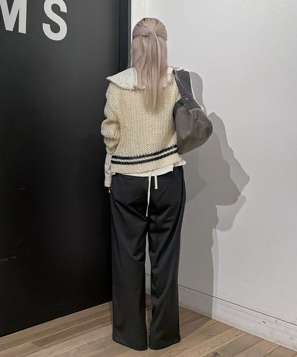 ando naoさんの「BEAMS WOMEN｜ラッフル カーディガン」を使ったコーディネート