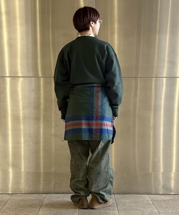 みりさんの「ビッグ タータン バスク シャツ」を使ったコーディネート
