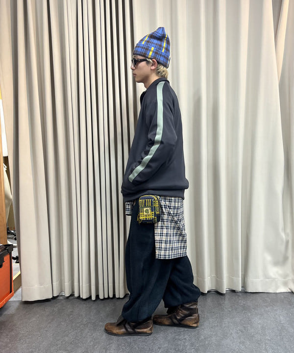 照田 拓史さんの「BEAMS WOMEN｜【別注】FRED PERRY / トラックジャケット」を使ったコーディネート