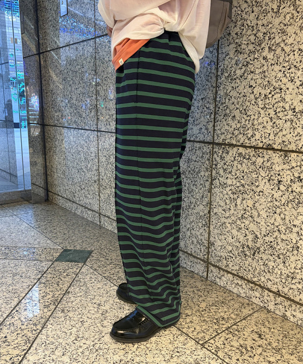 ばるたんさんの「BEAMS WOMEN｜シアー ナンバリング フットボール」を使ったコーディネート