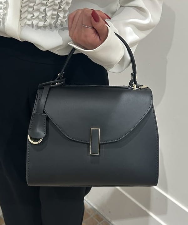 大槻 まひろさんの「BEAMS WOMEN｜トリアセ 1タック パンツ＊」を使ったコーディネート