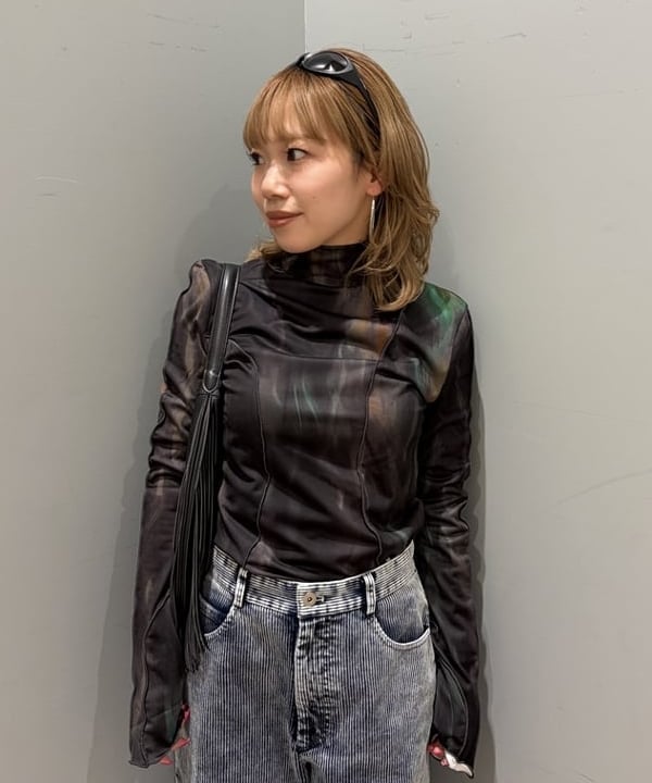 まゆちゃんさんの「BEAMS WOMEN｜コーデュロイ 5ポケット ワイド パンツ」を使ったコーディネート