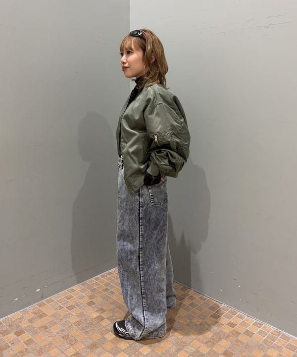 まゆちゃんさんの「BEAMS WOMEN｜コーデュロイ 5ポケット ワイド パンツ」を使ったコーディネート