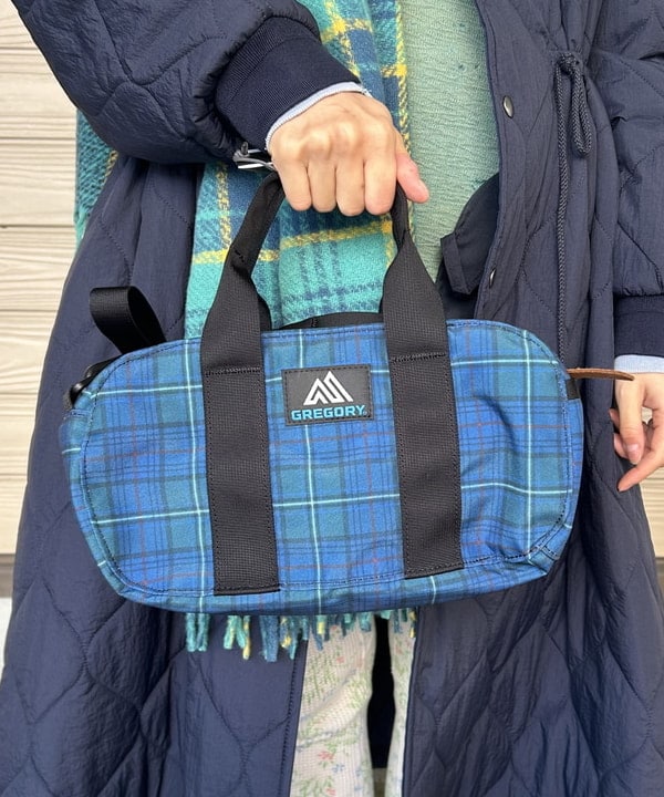 MATSUMOTO AMIさんの「BEAMS WOMEN｜ナイロン キルティング フード コート」を使ったコーディネート