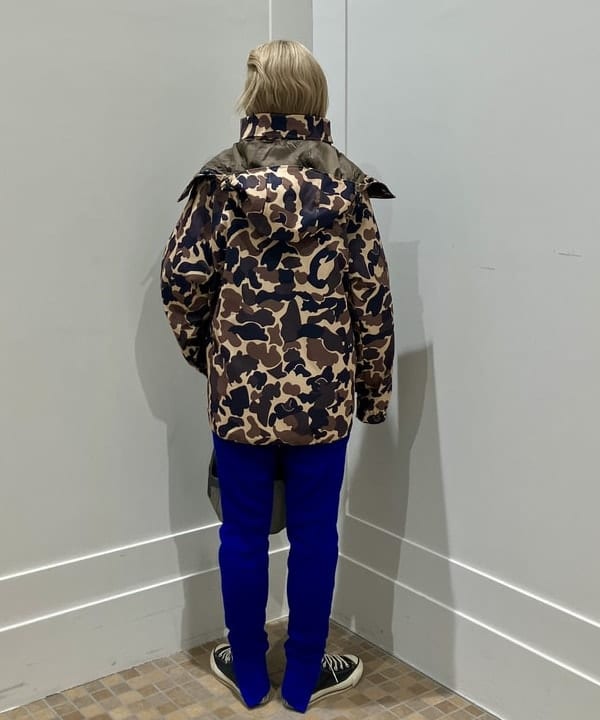 小原 もこさんの「BEAMS WOMEN｜ニュースペーパーバッグ ミニ」を使ったコーディネート