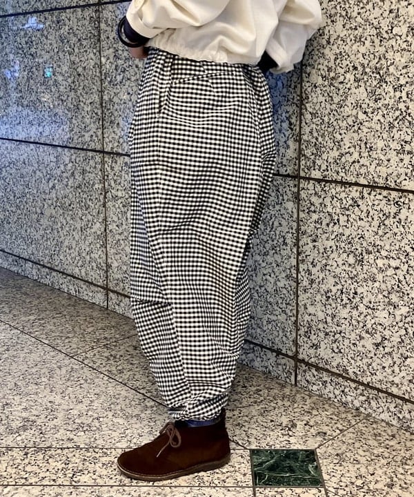 小原 もこさんの「BEAMS WOMEN｜コットン リネン ビッグ コート」を使ったコーディネート