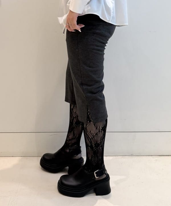 松本 佳菜子さんの「BEAMS WOMEN｜ワイド 2WAY バッグ」を使ったコーディネート