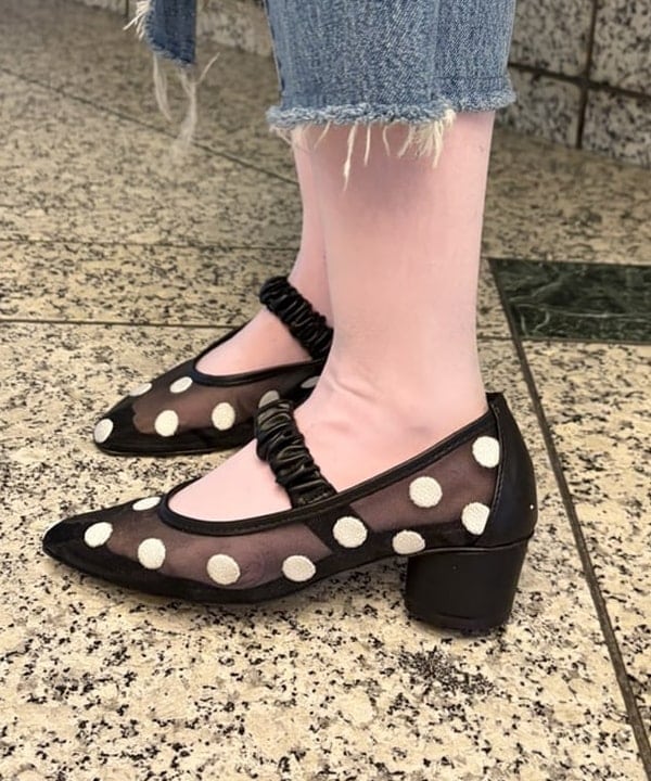 まゆちゃんさんの「BEAMS WOMEN｜フェイクレザー ジップ ブルゾン」を使ったコーディネート