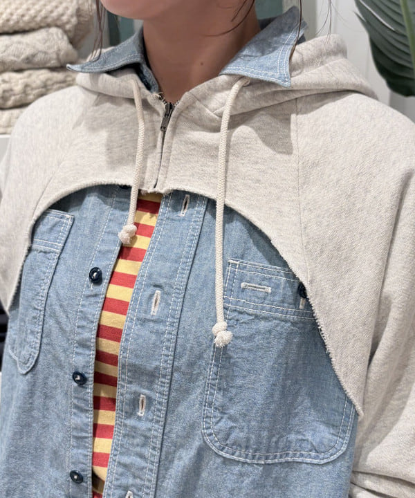 ナガオカ サキさんの「BEAMS WOMEN｜ティーダブ ワイド スラックス」を使ったコーディネート