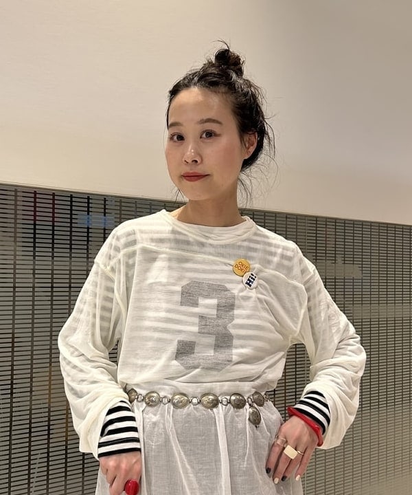 清水 彩乃さんの「BEAMS WOMEN｜ダブルニー タイト スカート」を使ったコーディネート