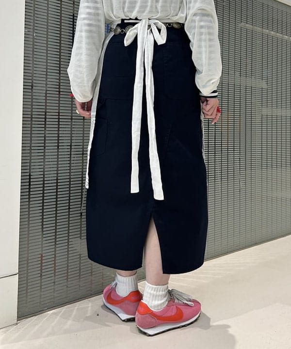 清水 彩乃さんの「BEAMS WOMEN｜ダブルニー タイト スカート」を使ったコーディネート