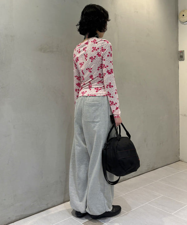 amaさんの「BEAMS WOMEN｜BRIEFING &times; BEAMS BOY / 別注 ヘルメット バッグ」を使ったコーディネート