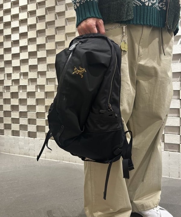 rogiさんの「BEAMS WOMEN｜ウォレット アンカー キーチェーン」を使ったコーディネート