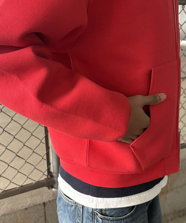 NADEL ナデールさんの「BEAMS WOMEN｜フルフェイス ジップアップ フーディ 【ワイドショートフィット】」を使ったコーディネート