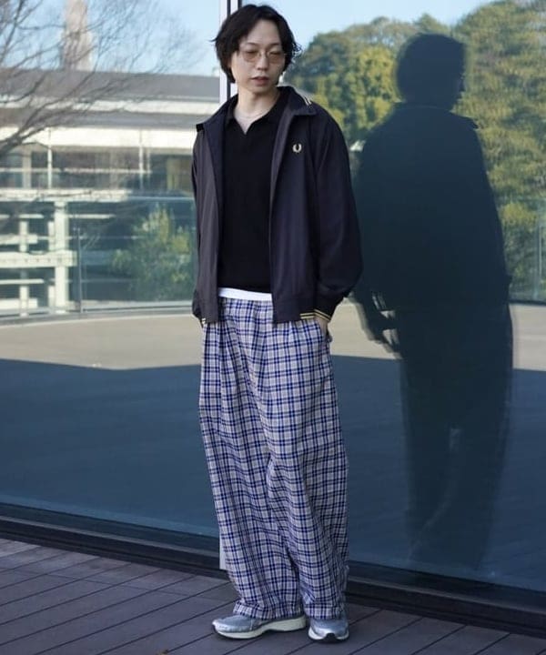 SUDOさんの「BEAMS WOMEN｜チェック ワイド イージーパンツ【ワイドストレートフィット】」を使ったコーディネート