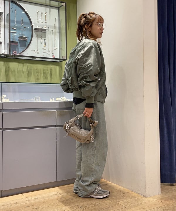 大木さんの「BEAMS WOMEN｜ギャザー アーム MA-1」を使ったコーディネート