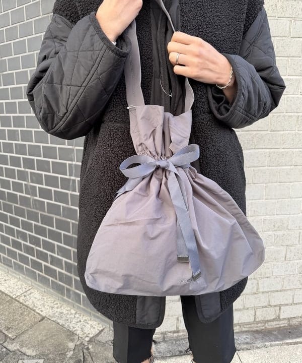 れいなさんの「BEAMS WOMEN｜ボア キルト リバーシブル コート」を使ったコーディネート