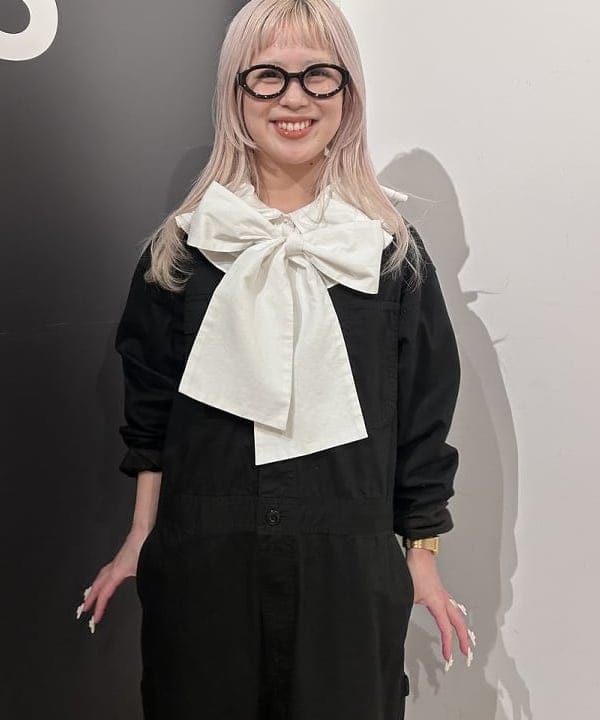 ando naoさんの「BEAMS WOMEN｜Manhattan Portage / 別注 MP1603-3EMB-BMB」を使ったコーディネート