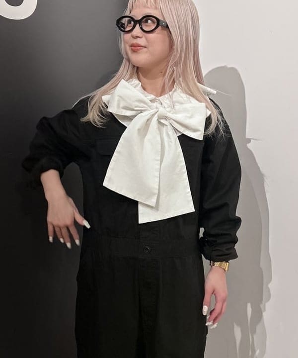 ando naoさんの「BEAMS WOMEN｜Manhattan Portage / 別注 MP1603-3EMB-BMB」を使ったコーディネート