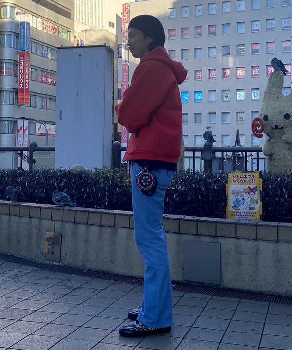 植木 竜也さんの「BEAMS WOMEN｜フルフェイス ジップアップ フーディ 【ワイドショートフィット】」を使ったコーディネート