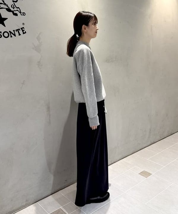 ヒライさんの「BEAMS WOMEN｜トリアセ ポリエステル フラットサテン スカート」を使ったコーディネート