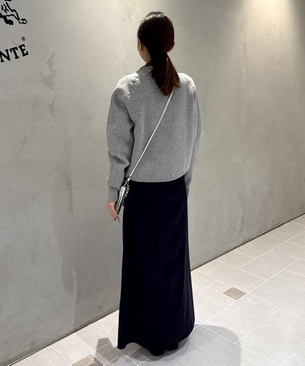 ヒライさんの「BEAMS WOMEN｜トリアセ ポリエステル フラットサテン スカート」を使ったコーディネート