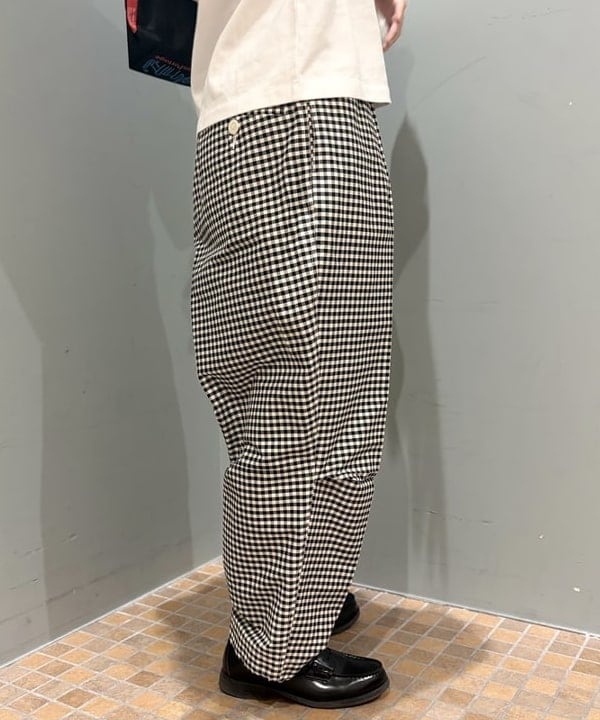 ばるたんさんの「BEAMS WOMEN｜ユーロ ドロワーズ アレンジ ブラウス」を使ったコーディネート