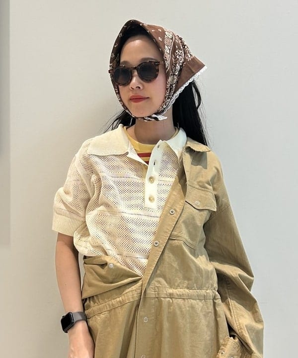 清水 彩乃さんの「BEAMS WOMEN｜オープン ワーク ポロ」を使ったコーディネート