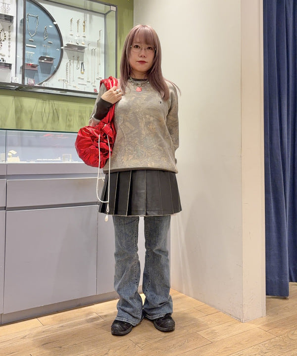 オカベ　アヤカさんの「BEAMS WOMEN｜【別注】Champion / ツリー サーマル Tシャツ」を使ったコーディネート