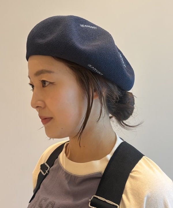 ナガオカ サキさんの「BEAMS WOMEN｜ナイロン フィッシング ベスト アレンジ ワンピース」を使ったコーディネート