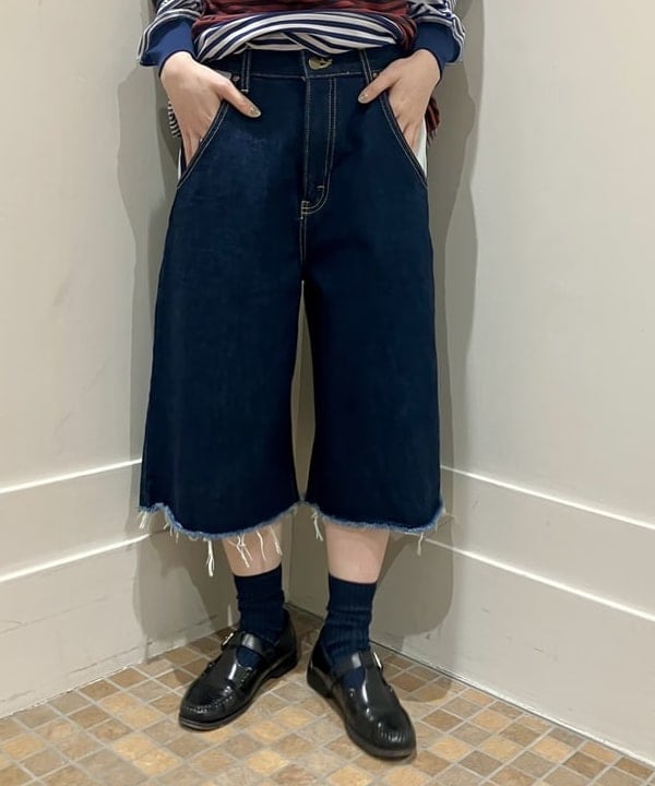 小原 もこさんの「BEAMS WOMEN｜スウィッチ ボーダー ロングスリーブ」を使ったコーディネート