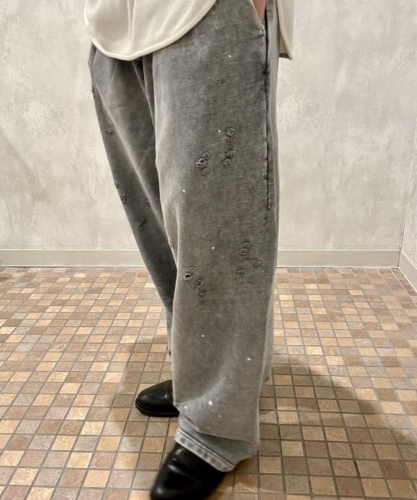 大野 拓海さんの「BEAMS WOMEN｜フェード リベット フルジップアップ フーディ 【ワイドショートフィット】」を使ったコーディネート