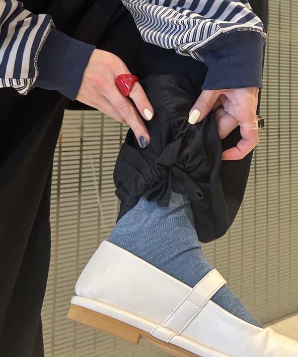 清水 彩乃さんの「BEAMS WOMEN｜スウィッチ ボーダー ロングスリーブ」を使ったコーディネート