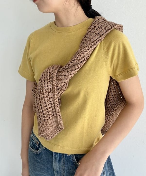 中丸　栞さんの「BEAMS WOMEN｜B SIDES / RELAXED CUFFED LASSO デニムパンツ JANE WASH」を使ったコーディネート