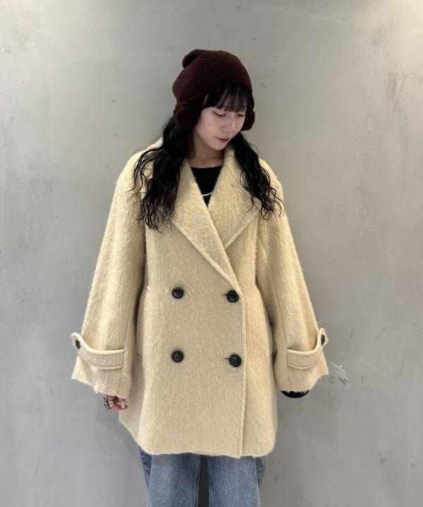 松田 陽茉莉さんの「BEAMS WOMEN｜シャギー ダブル ハーフ コート」を使ったコーディネート