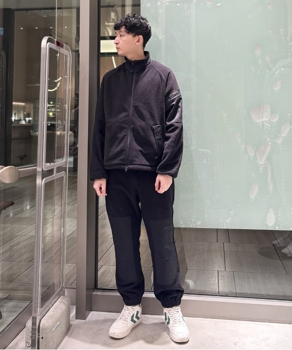 ビームスゴルフ　セットアップ　トマト BEAMS GOLF】大人の余裕ある冬ゴルフコーデ｜ビームス ゴルフ 玉川髙