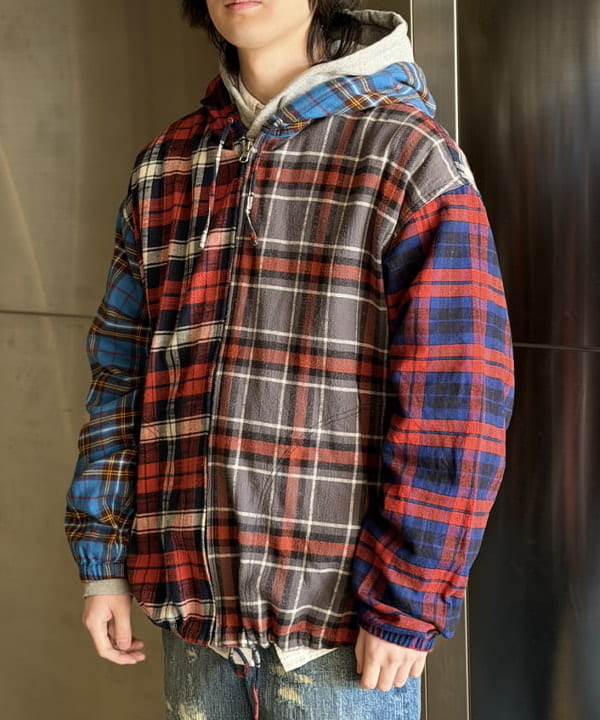 うえきんぐさんの「フェード ダメージ デニムパンツ 【ワイドストレートフィット】」を使ったコーディネート