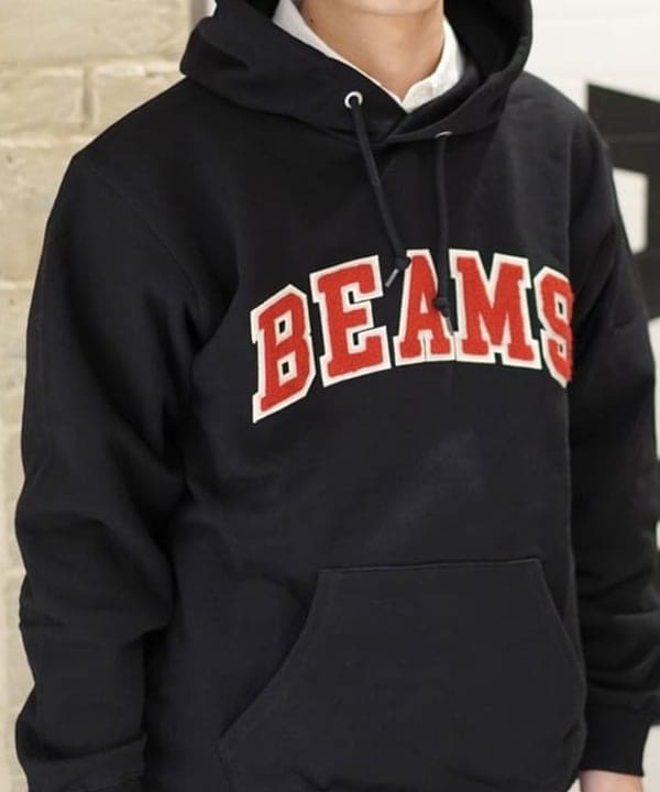 岡安 優馬さんの「BEAMS WOMEN｜ヘビーオックスフォード ボタンダウンシャツ」を使ったコーディネート