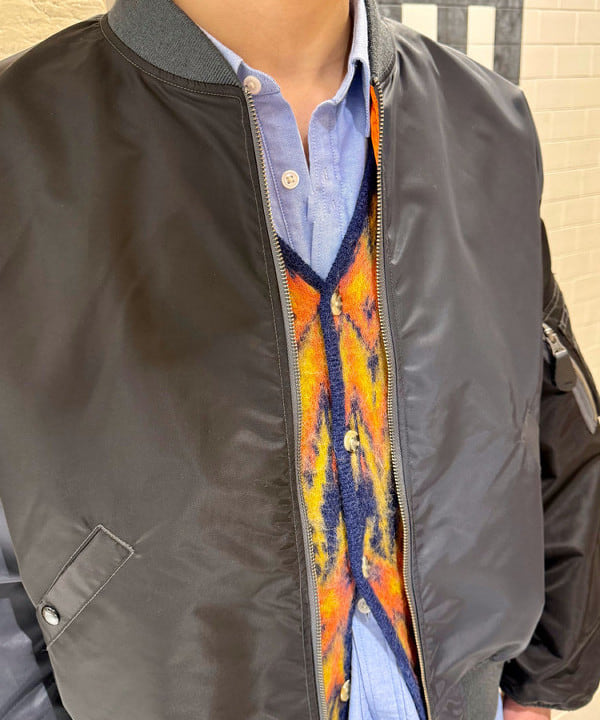 藤井 倖輝さんの「BEAMS WOMEN｜【ワイドフィット】クレイジー MA-1」を使ったコーディネート