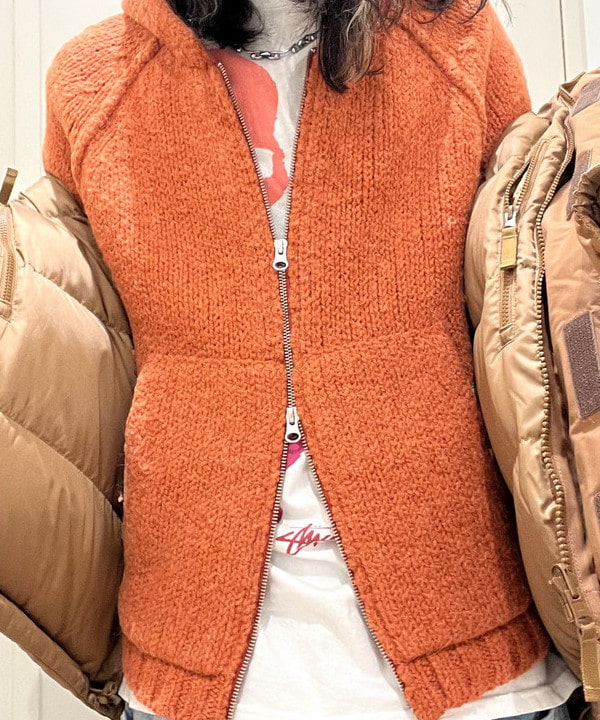 菊田 悠さんの「BEAMS WOMEN｜Dermizax (TM) リバーシブル ダウンジャケット」を使ったコーディネート