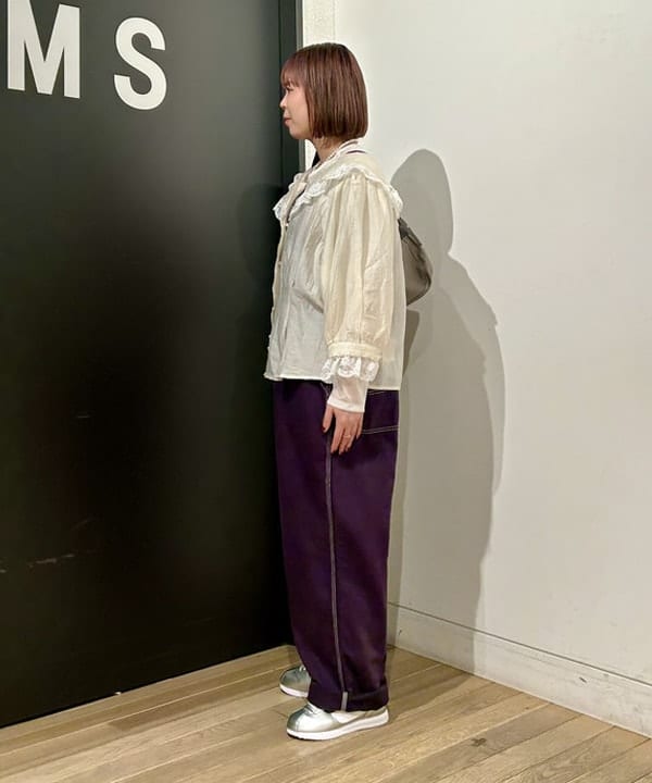 早川 萌子さんの「BEAMS WOMEN｜【別注】BIGMAC / オーバーダイ オーバーオール 26SS」を使ったコーディネート